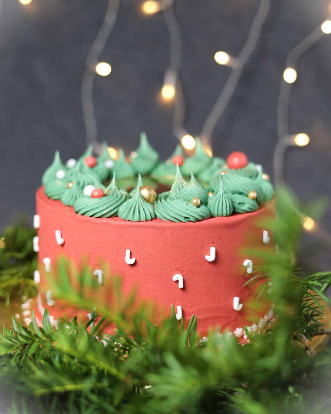 Cake Charm Frohes Fest – weihnachtliche Tortendekoration von Zuckerwuschel